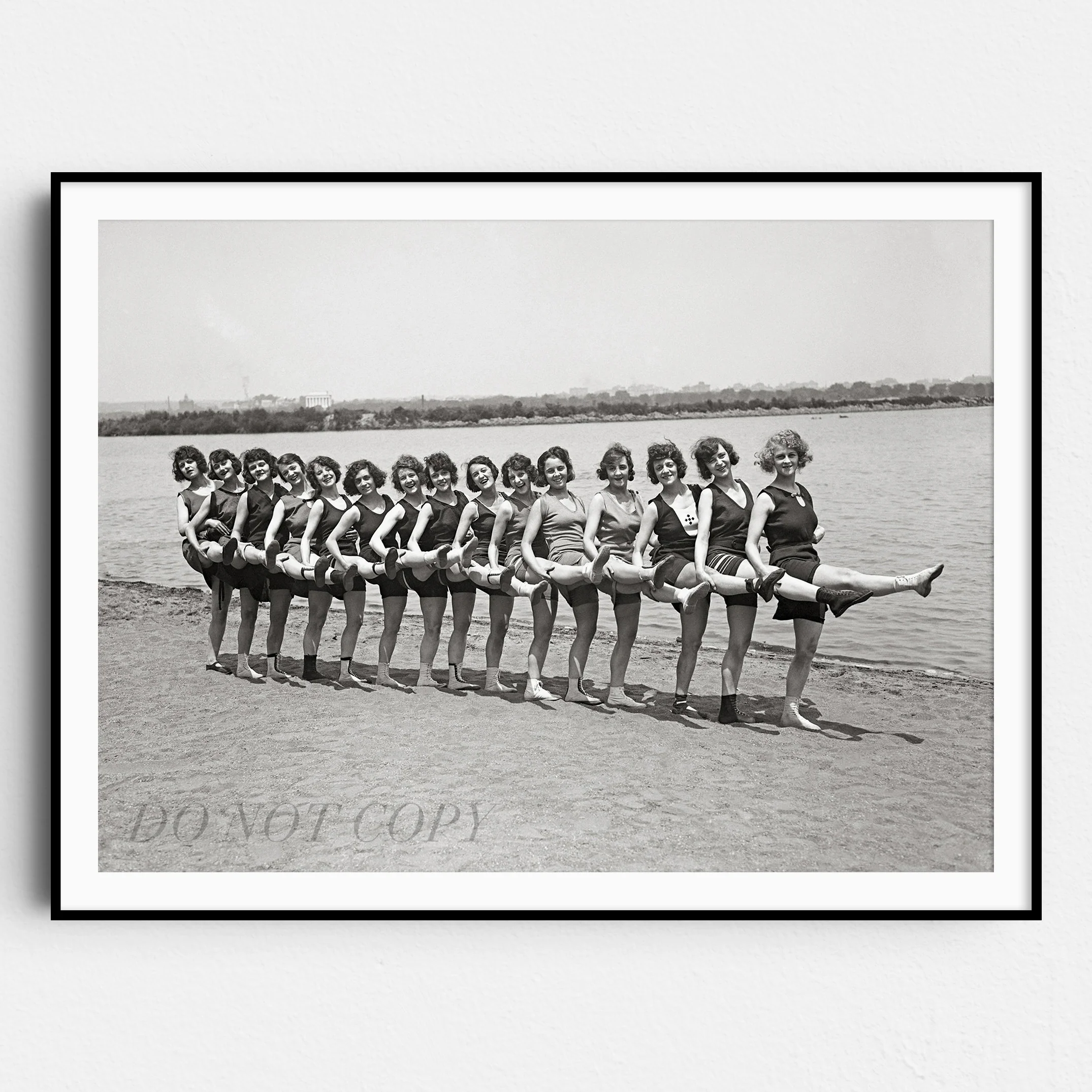 1930s Bathing Beauties - Flapper Girls
