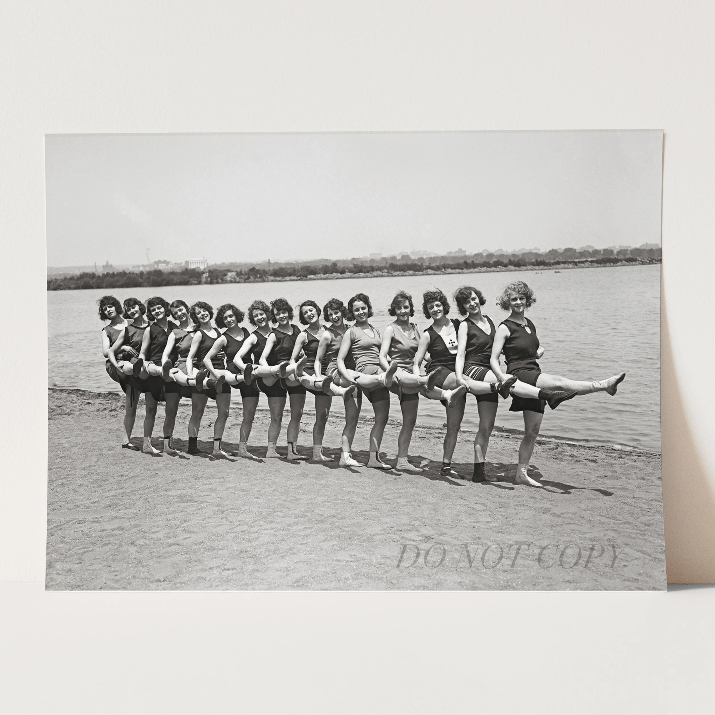 1930s Bathing Beauties - Flapper Girls - Image 3