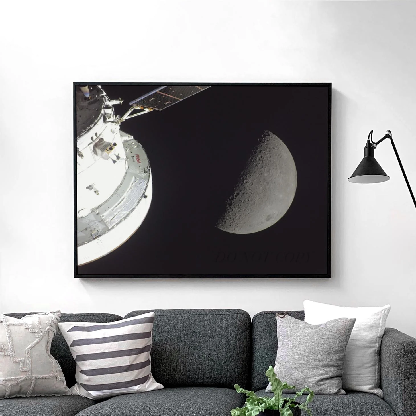 Artemis II - Orion in the Spotlight (NASA Artemis 2 Mission) - Image 2