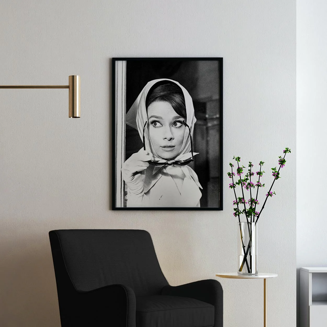 Audrey Hepburn, Breakfast at Tiffany's - Image 3