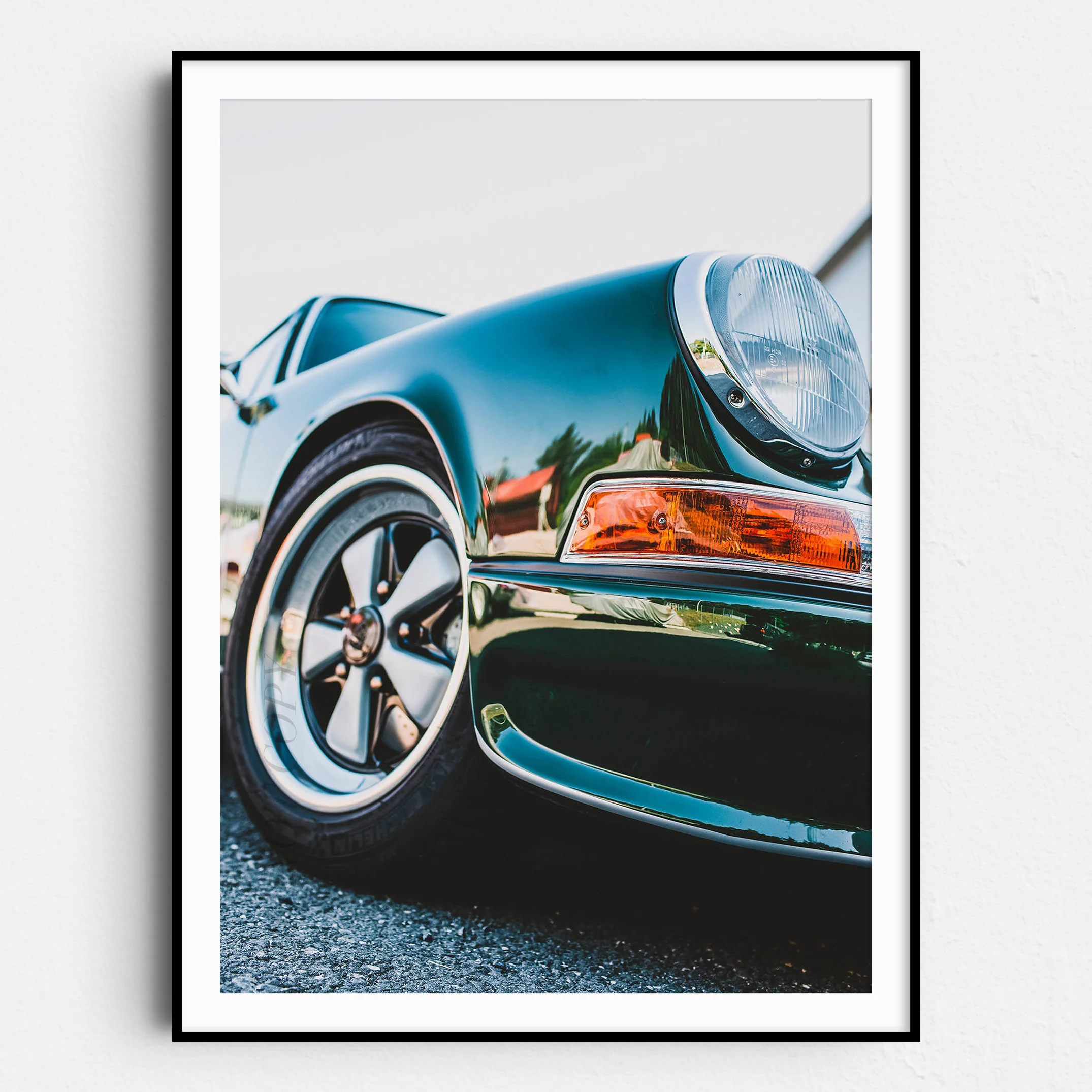 Classic Green Porsche 911 Light