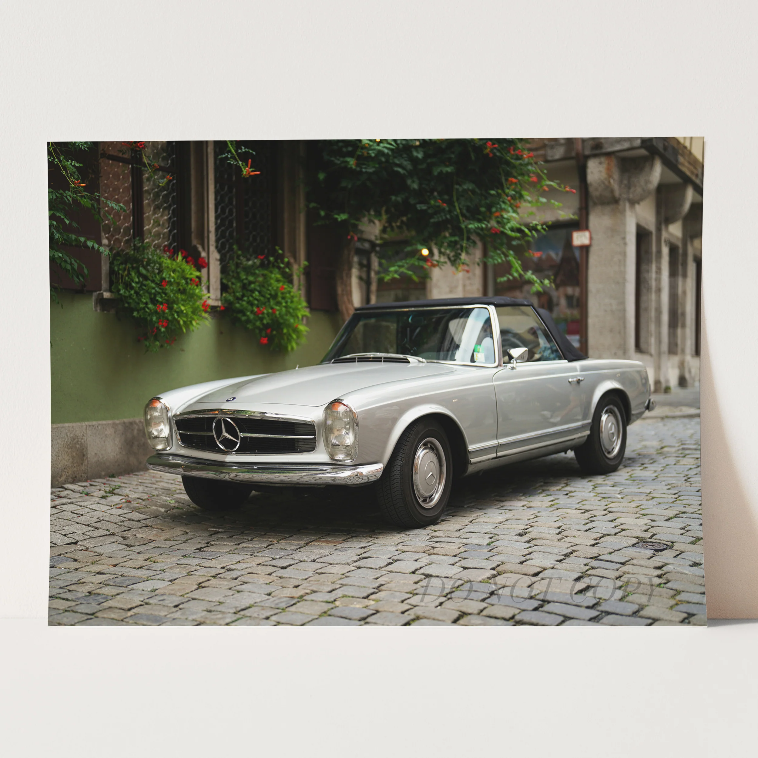 Classic Mercedes Benz - Convertible - Image 3