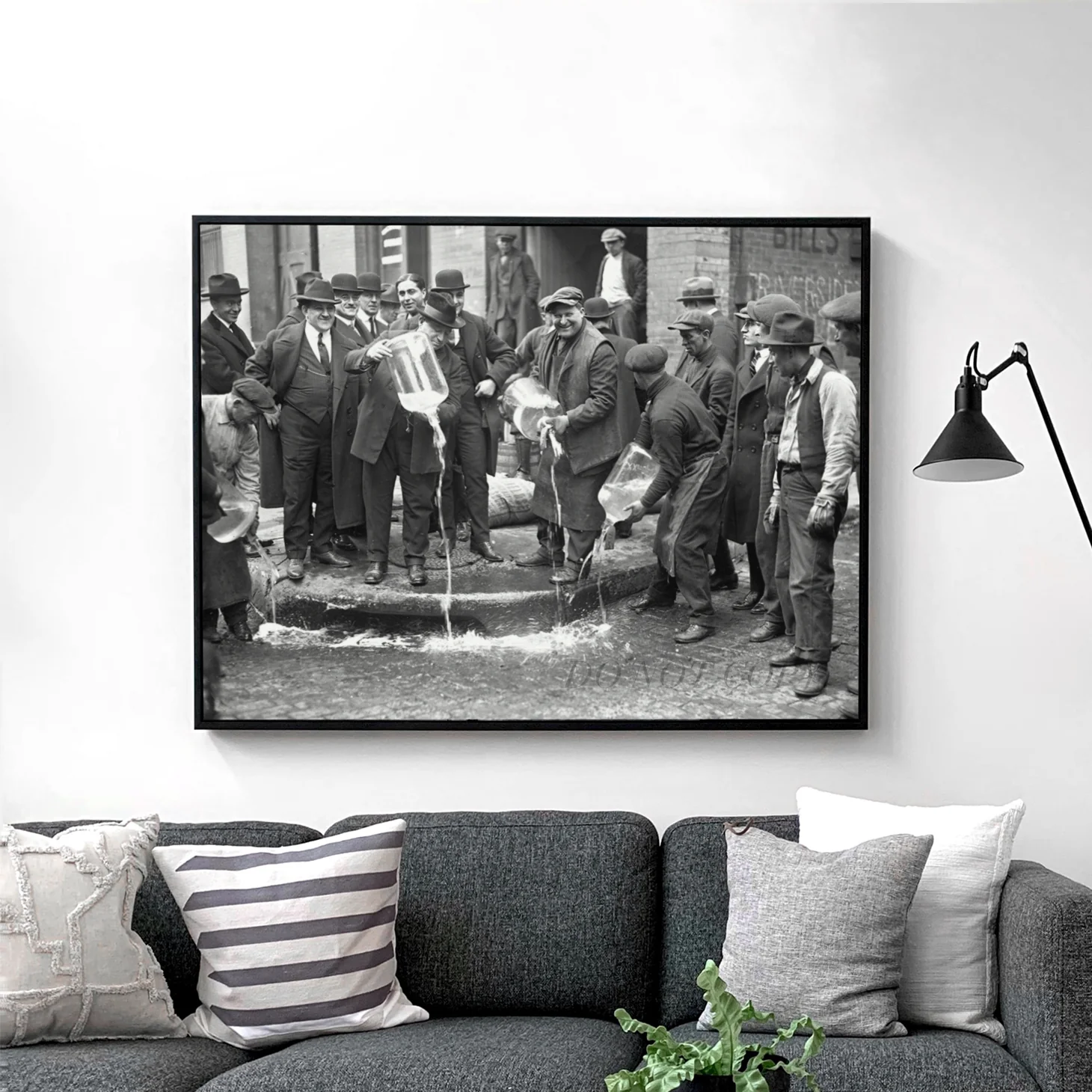 Dumping Beer Out Prohibition 1920s - Image 2