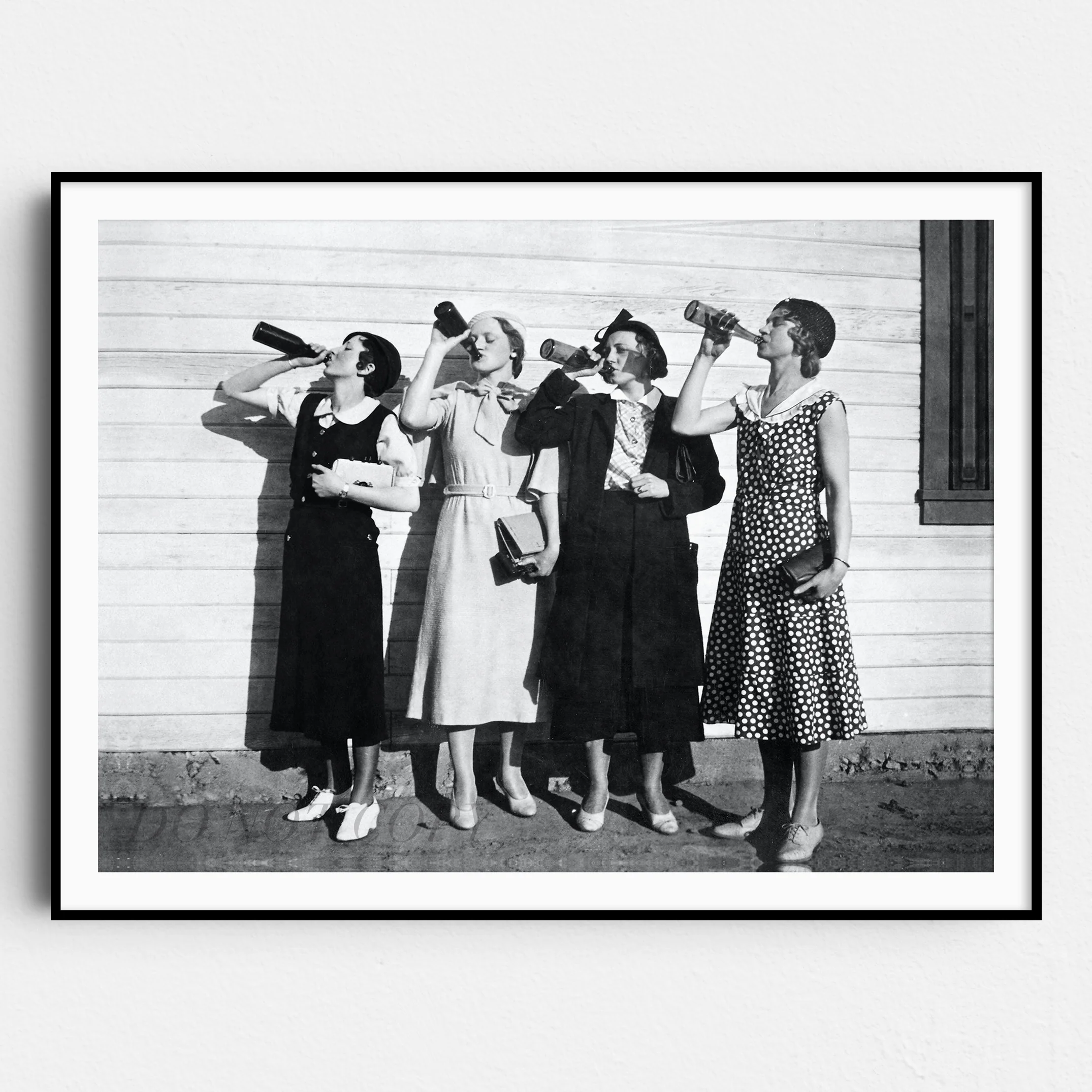 Flapper Girls Drinking Vintage 1920s