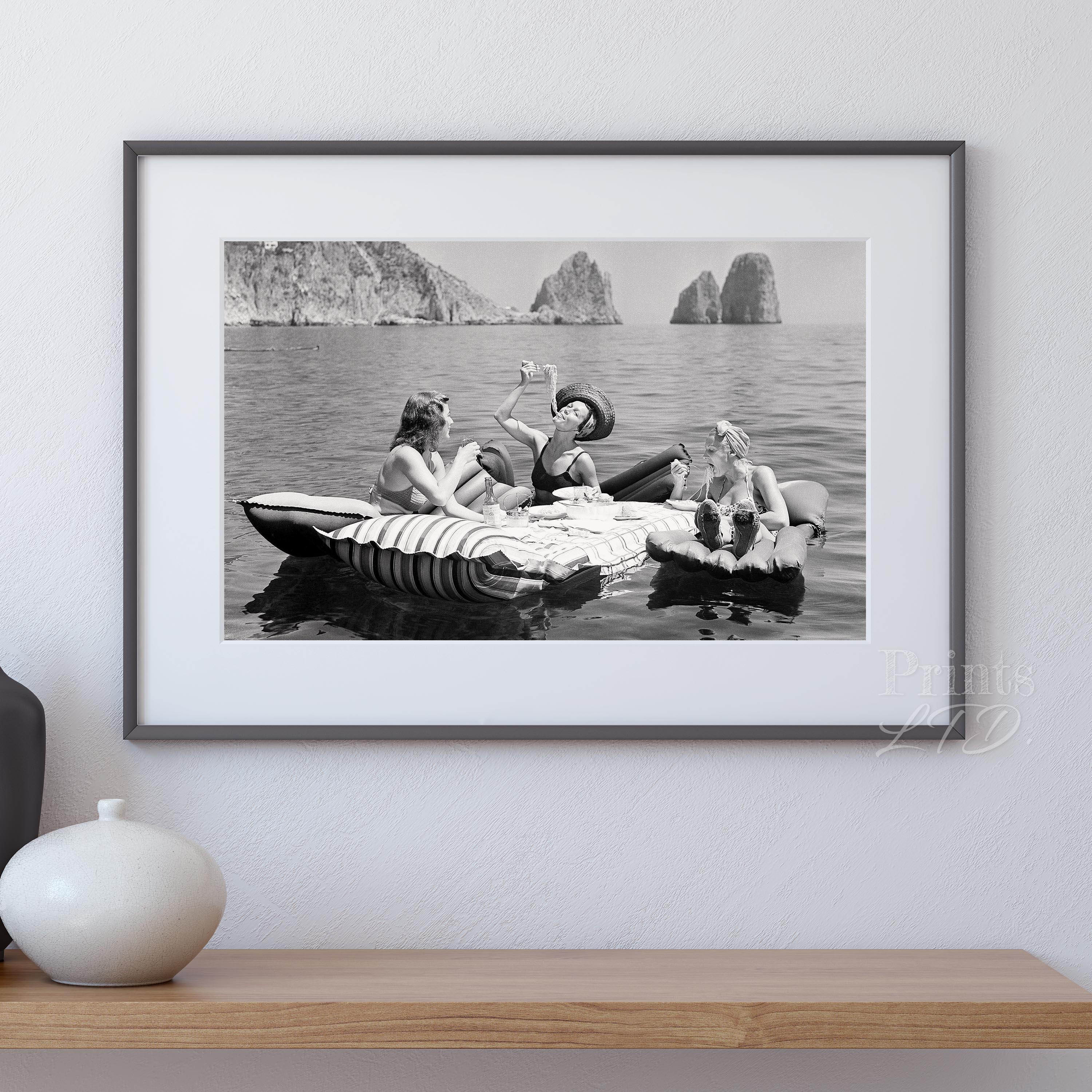 Floating Luncheon Three Women Eat Spaghetti on Lake of Capri 1939 - Image 4