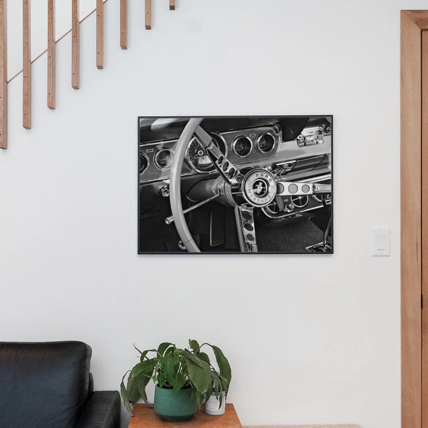 Ford Mustang Interior & Steering Wheel - Image 2