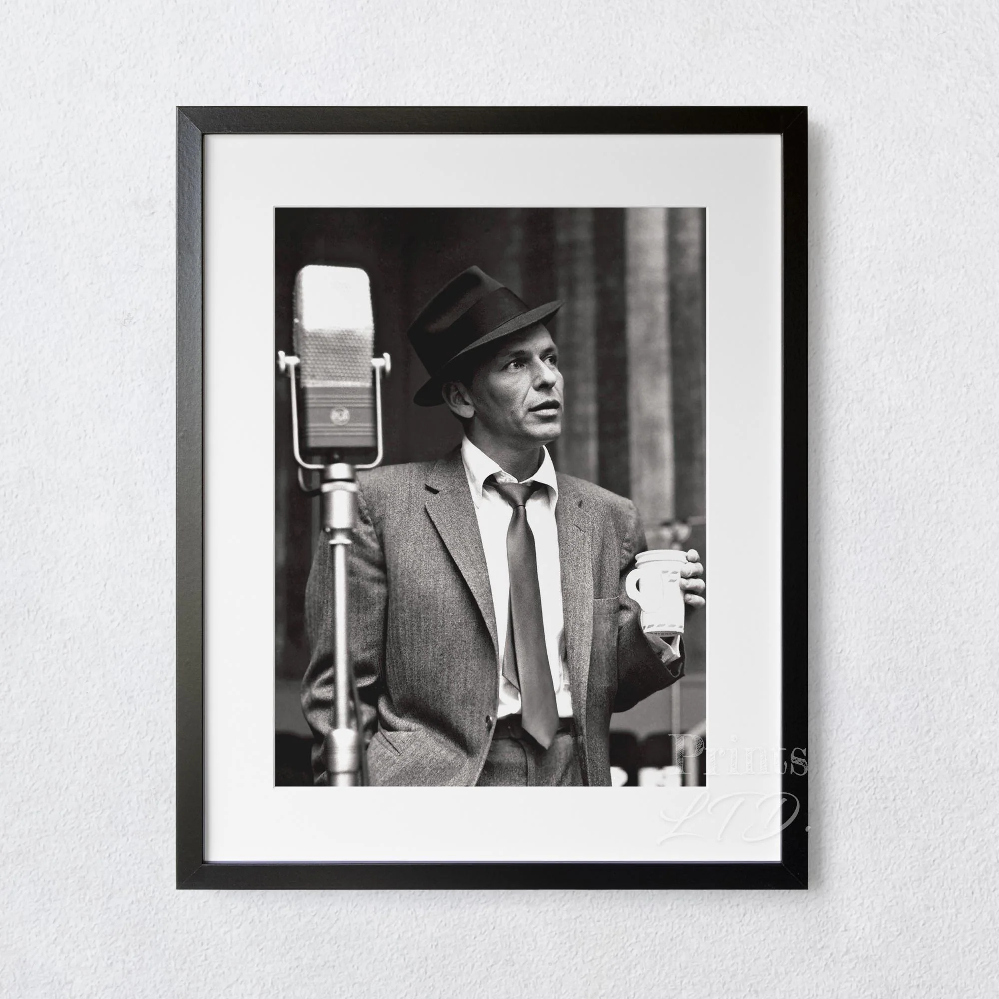 Frank Sinatra Having a Coffee - Image 5