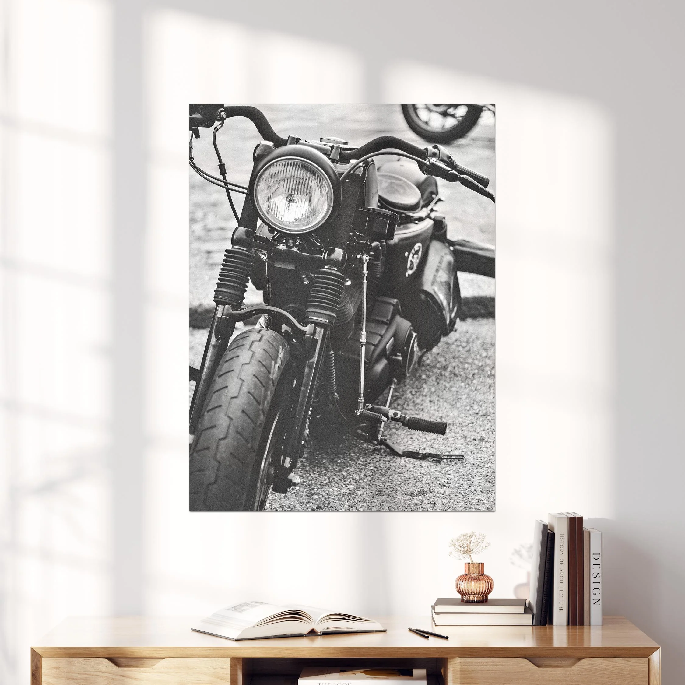 Harley Davidson Motorcycle - Image 3