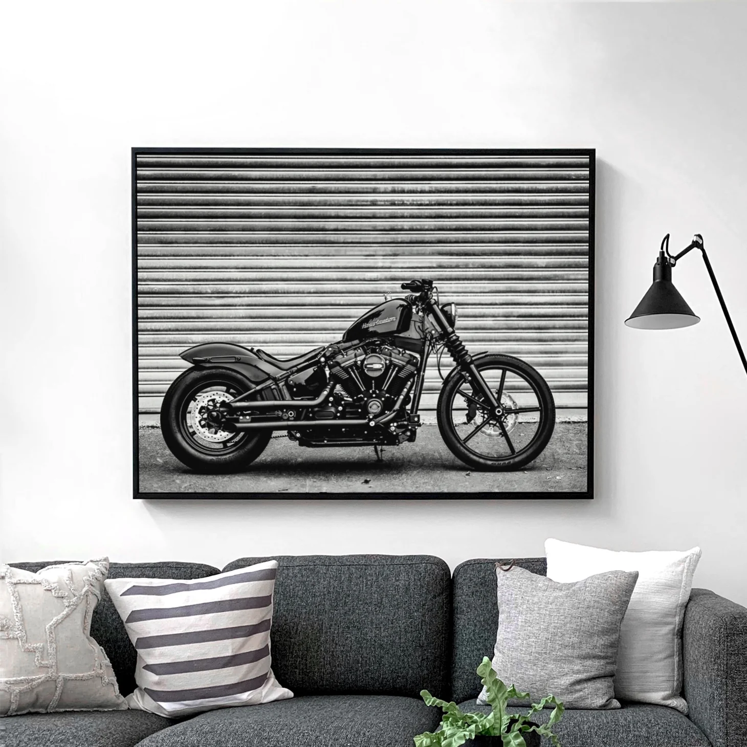 Harley Davidson Motorcycle - Image 2