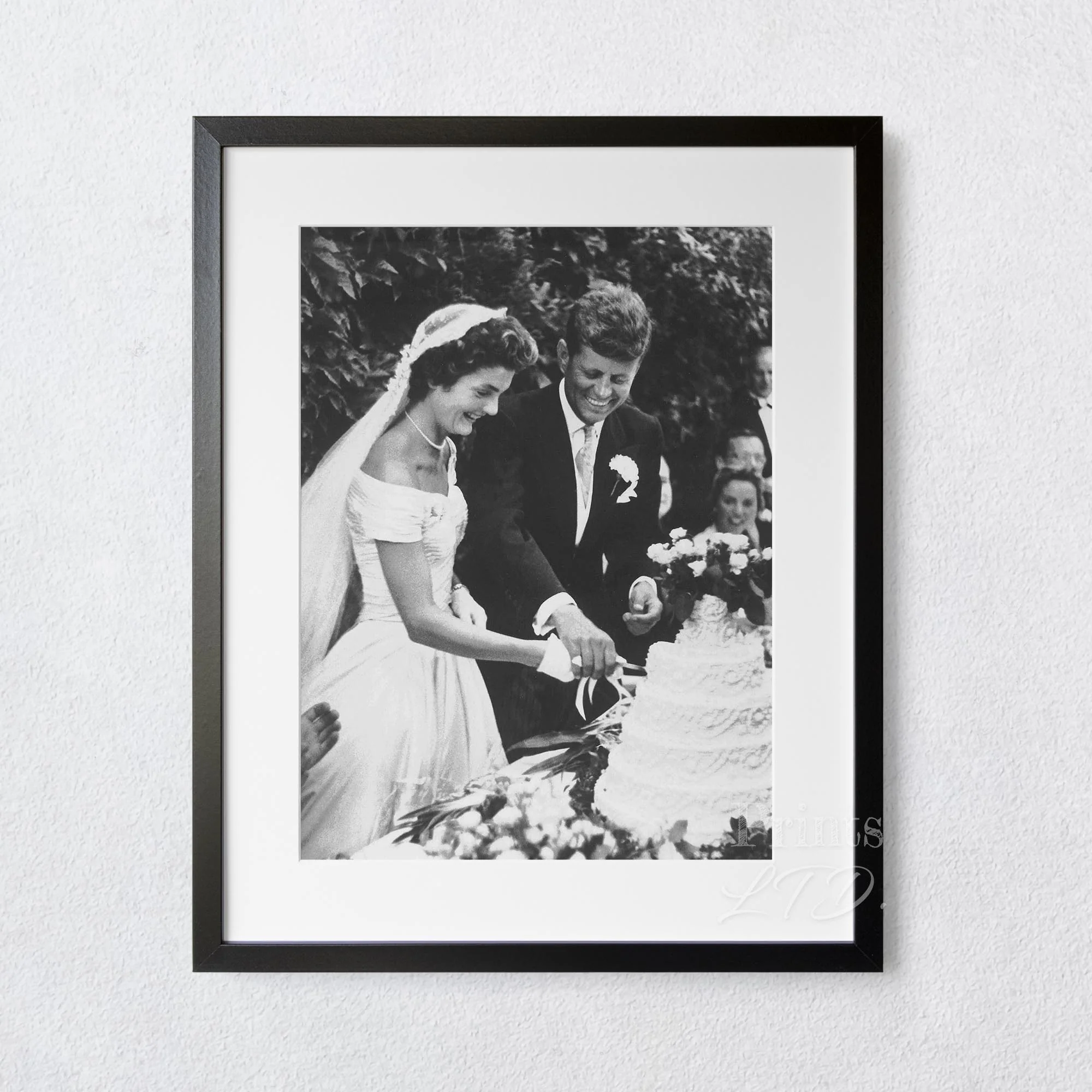 John F Kennedy (JFK) and Jackie Kennedy cutting cake at their wedding - Image 5