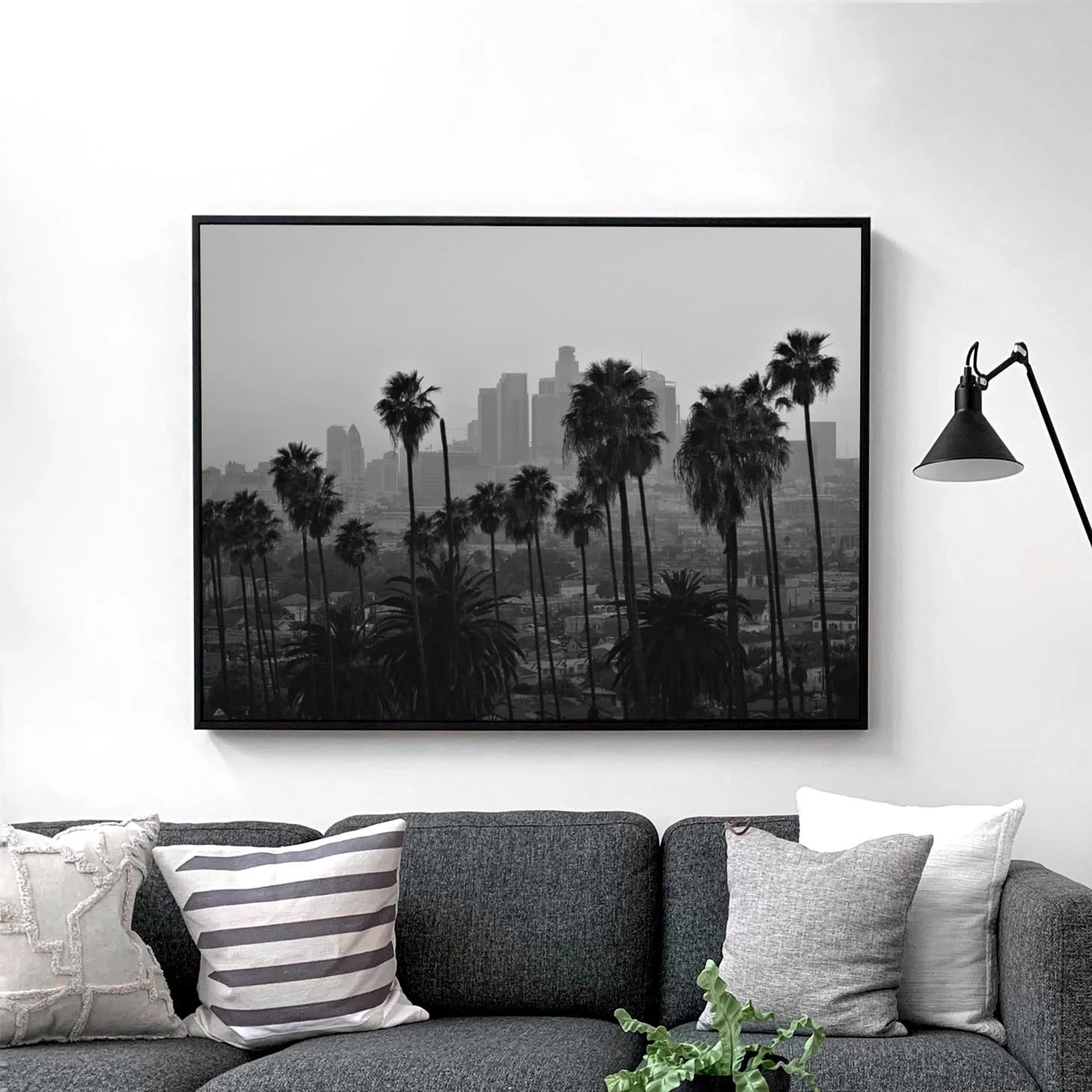 Los Angeles Palm Trees Downtown LA - Image 2