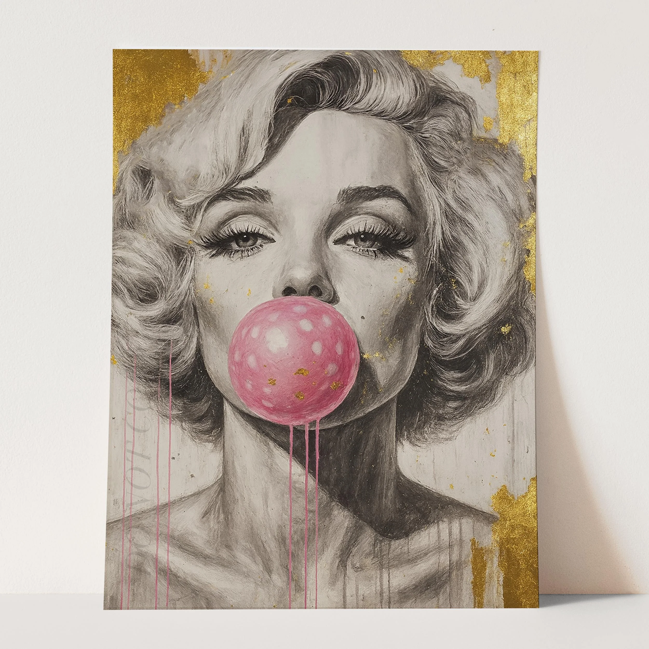 Marilyn Monroe Pink Bubble Gum - Image 3