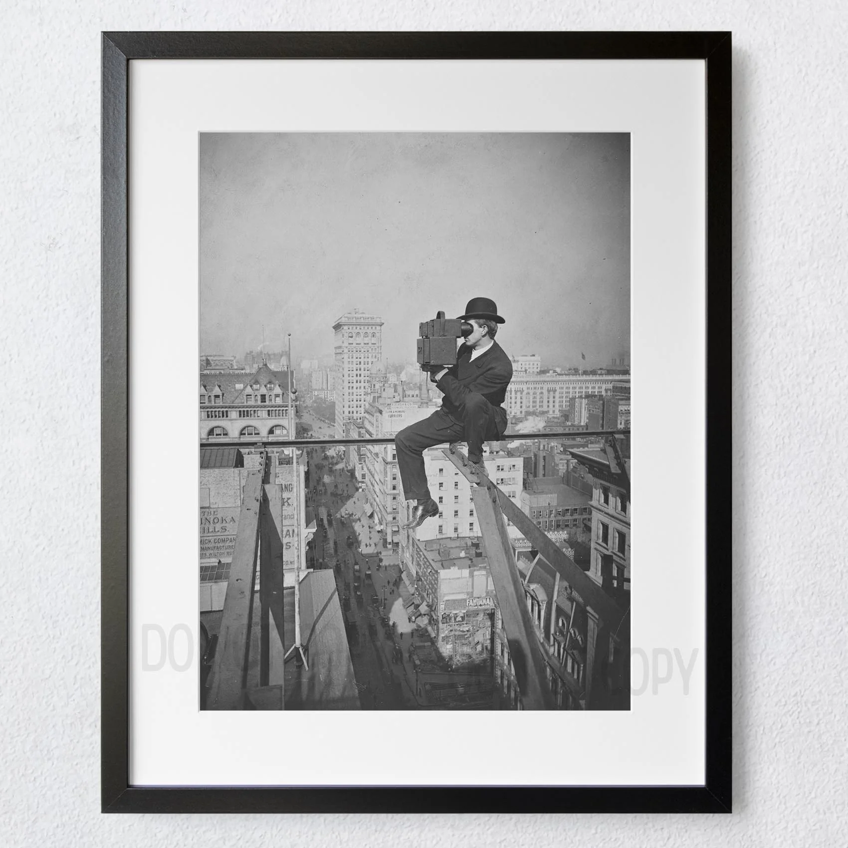 Photographing New York City 18 stories above Fifth Avenue - Image 5