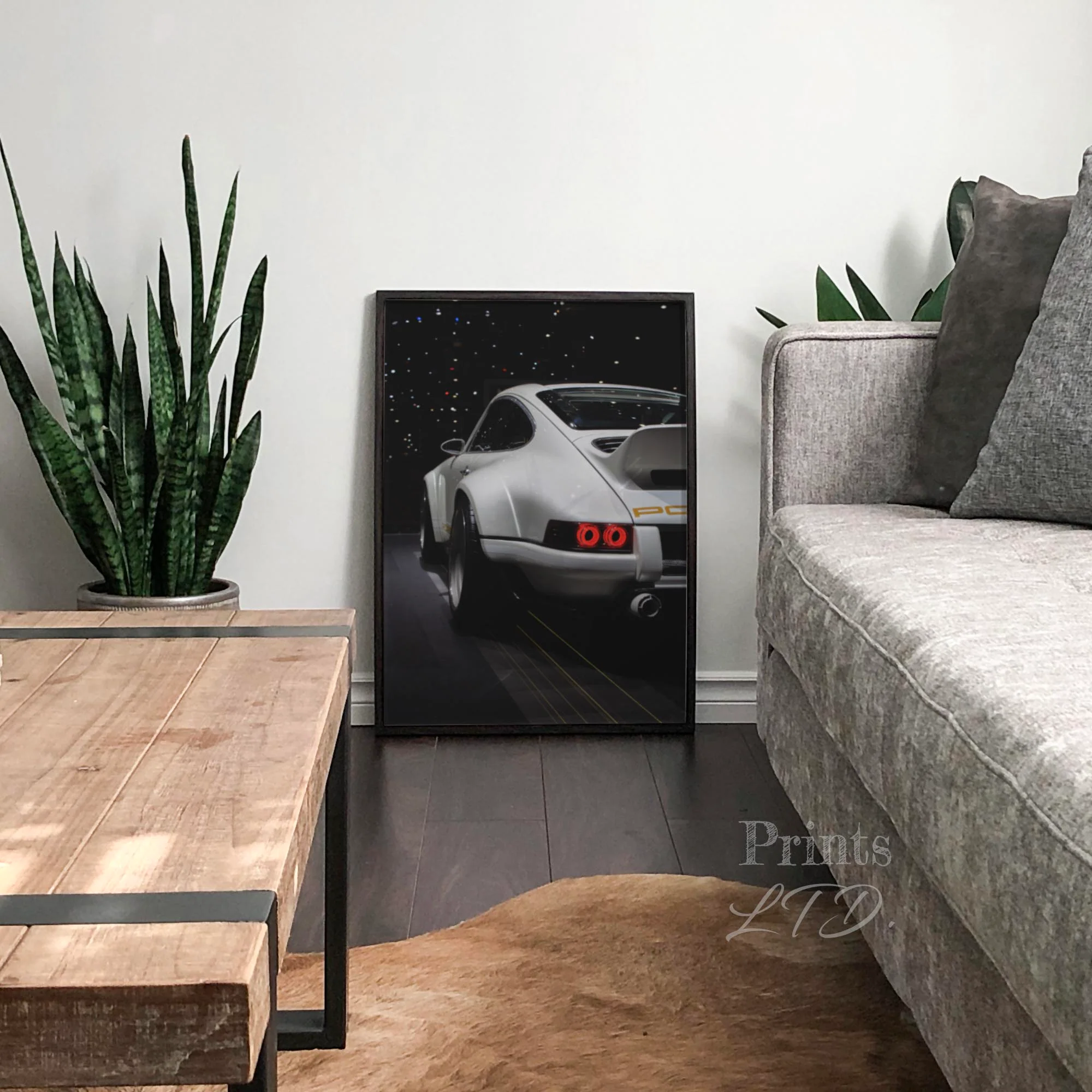 Porsche 911 Vintage White - Image 3