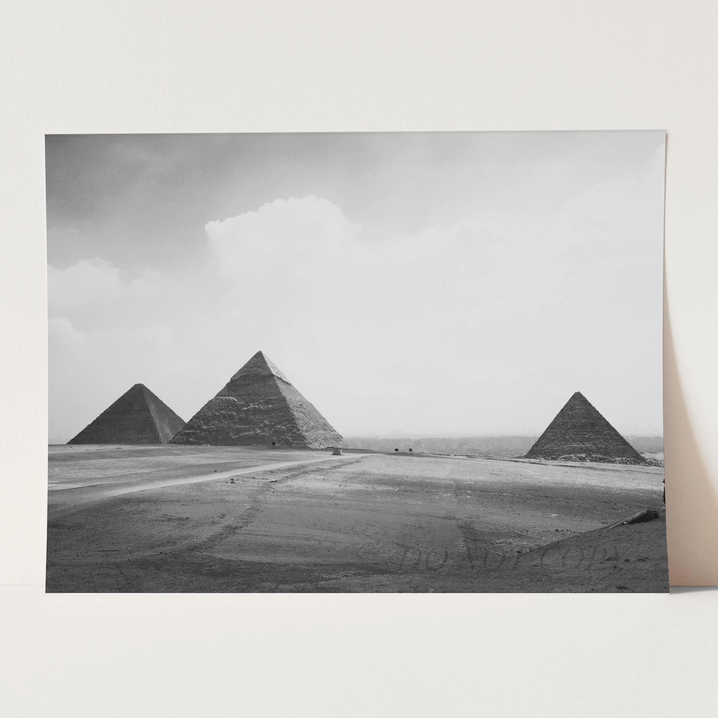 Pyramids of Giza - Image 5