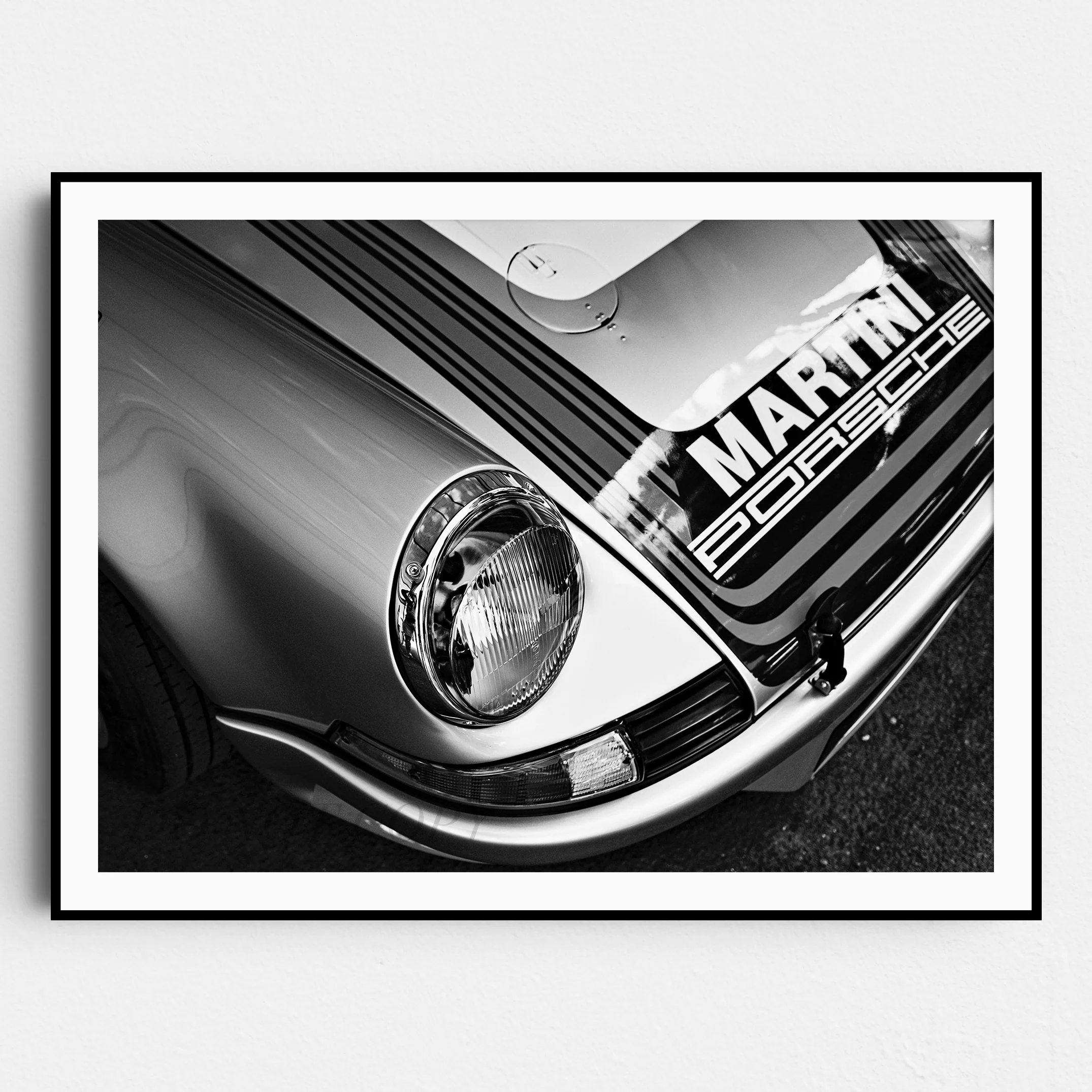 Racing Porsche Martini