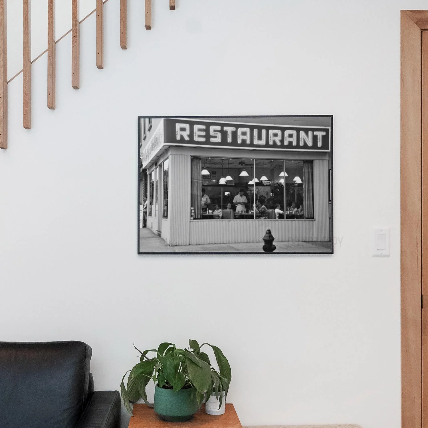 Seinfeld Restaurant in Black & White - Image 3