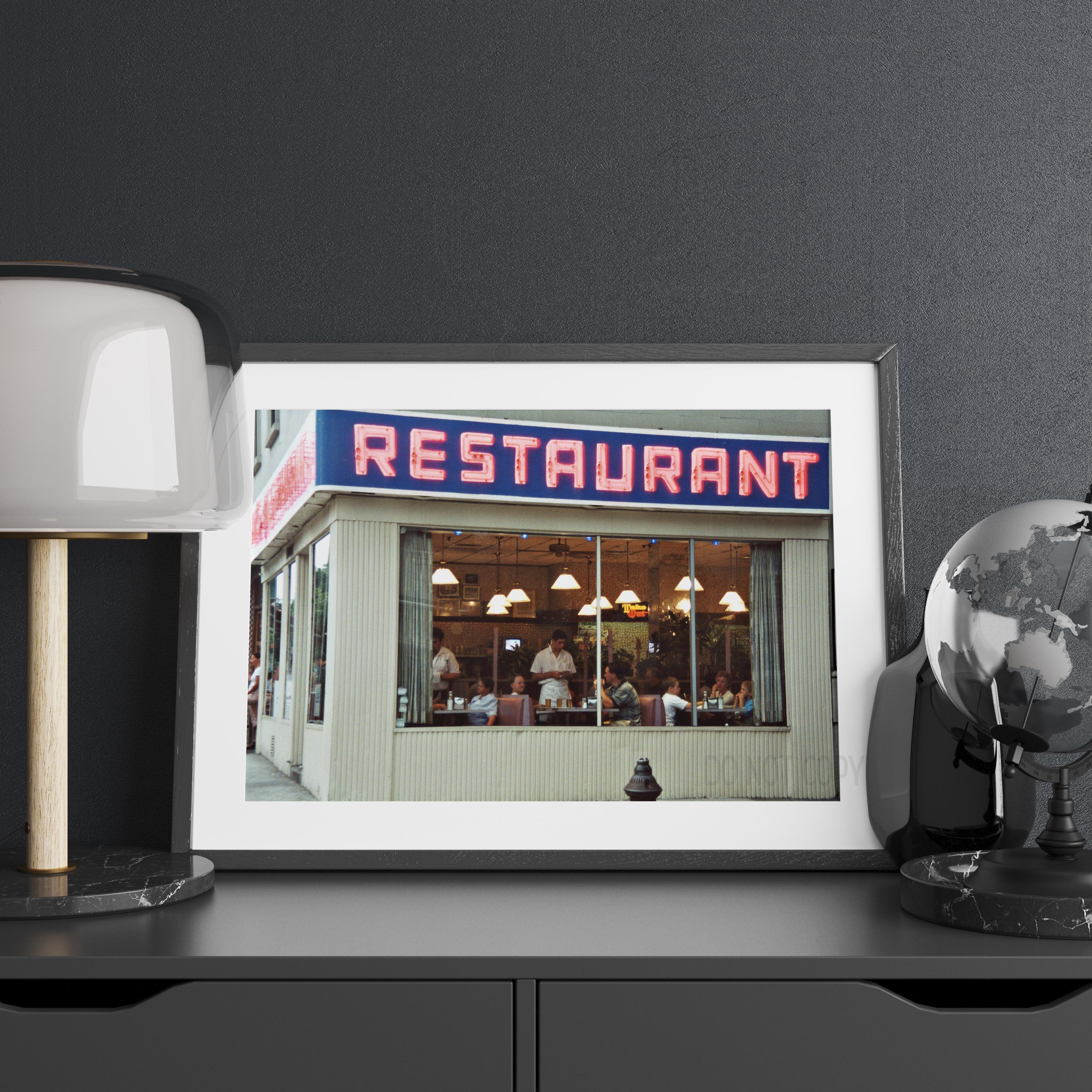 Seinfeld Restaurant - Image 2
