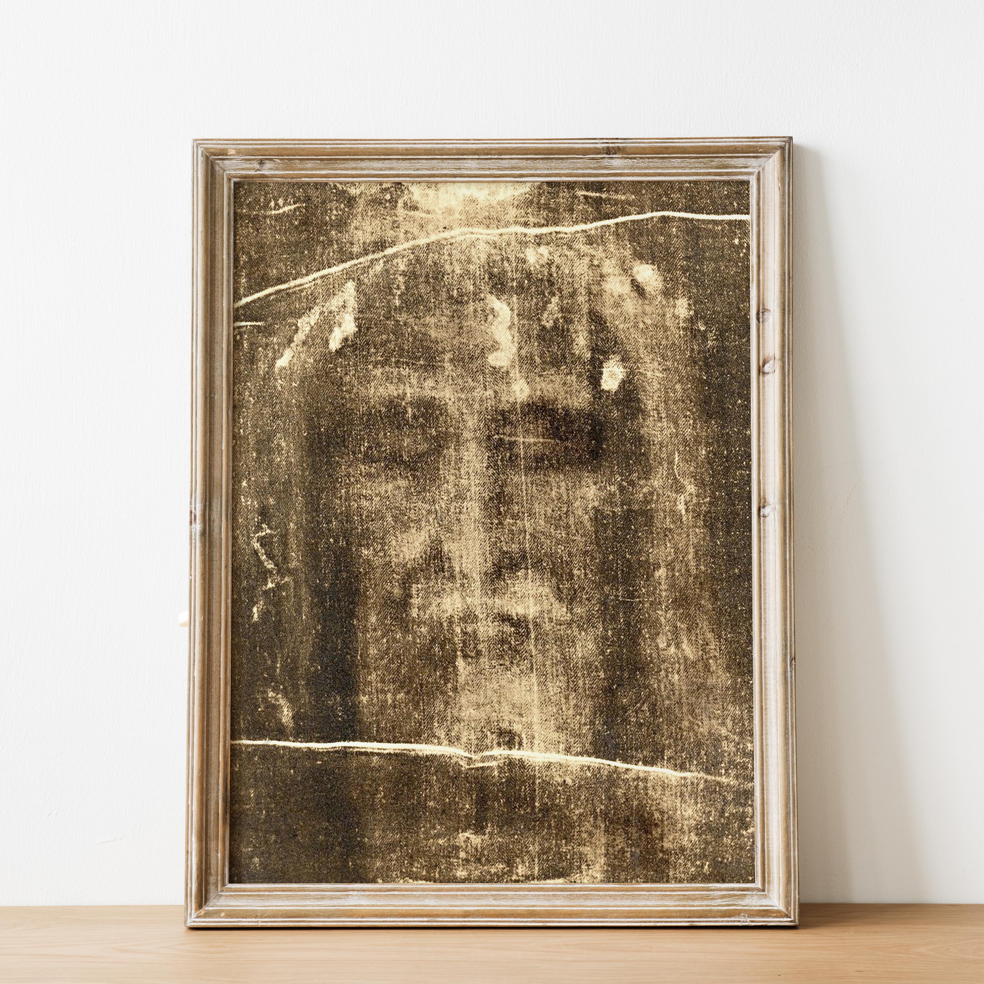 Shroud of Turin - Face of Jesus Christ - Image 2