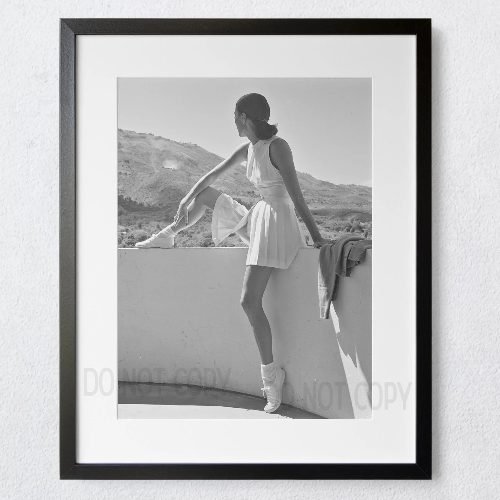 Tennis Girl On Ledge 1940s - Image 3