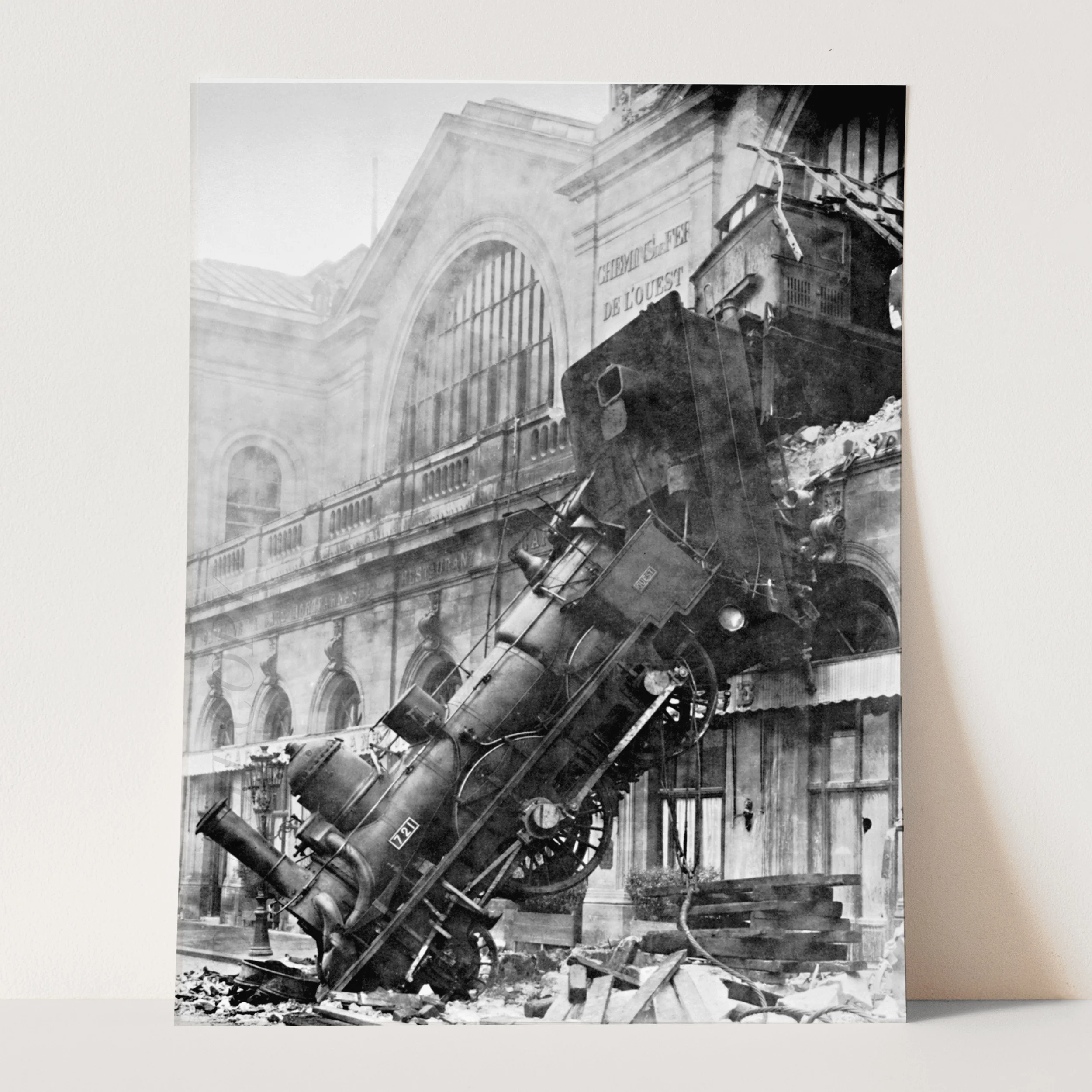 Train Wreck at Montparnasse 1895 - Image 3