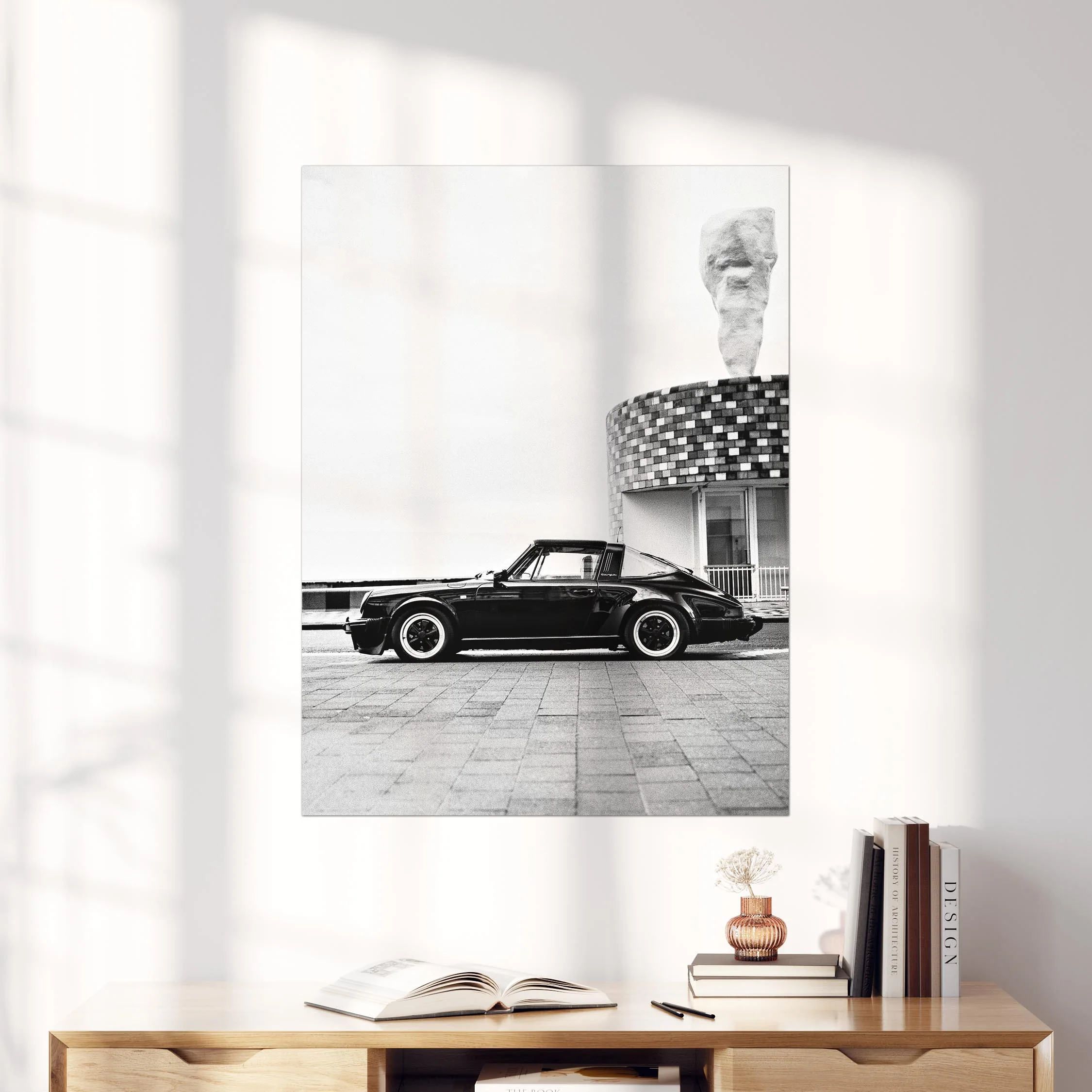Vintage Black Porsche 911 - Image 3