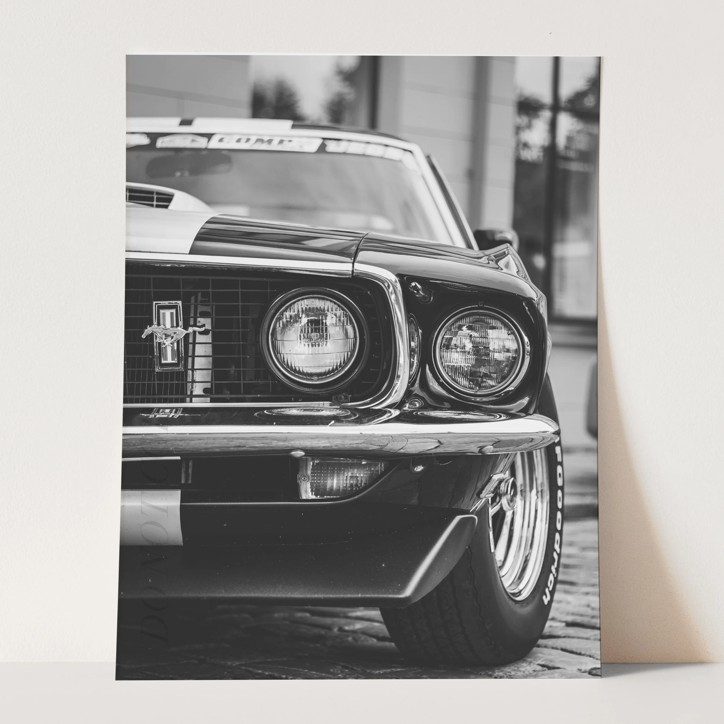 Vintage Ford Mustang - Image 3