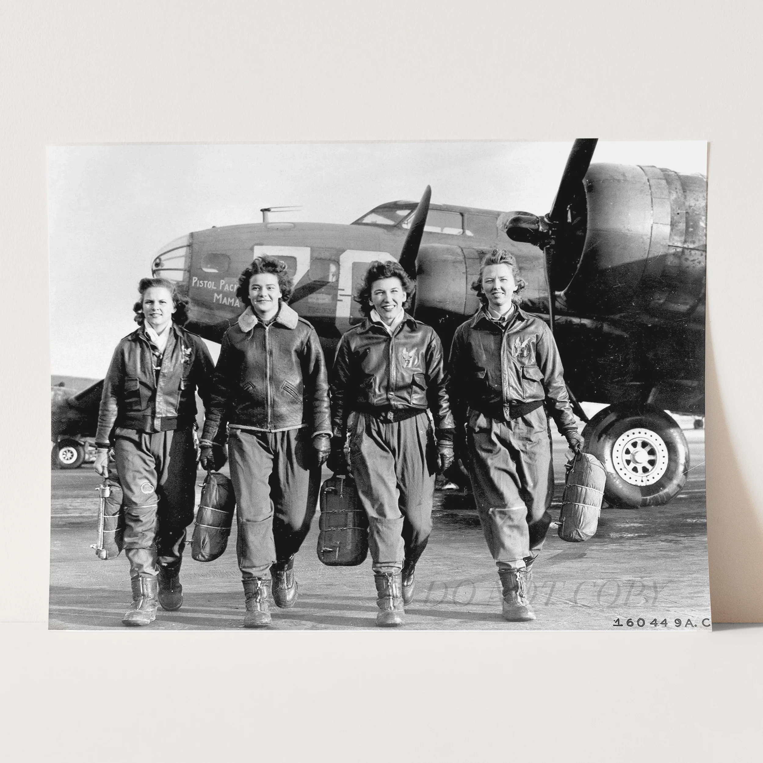 Women USAF Service Pilots WWII US Military B17 Flying Fortress - Image 3
