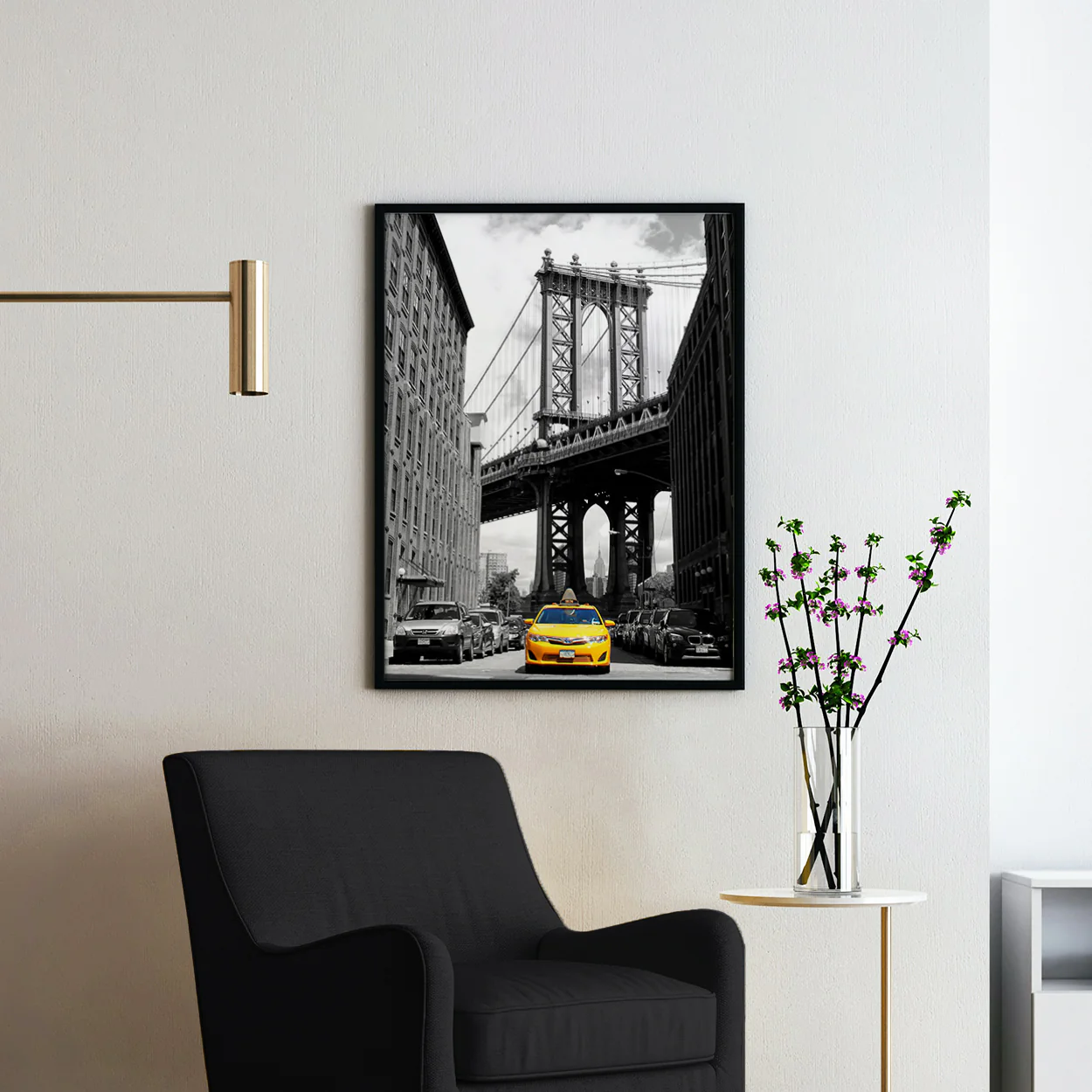 Yellow Taxi at the Brooklyn Bridge - Image 2
